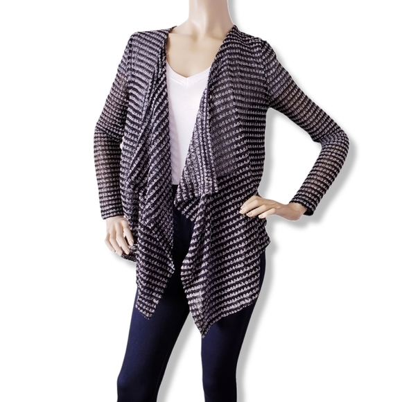 Tcec Black & White Sequined Mixed Media Wrap Open Front Cardigan - Picture 5 of 8